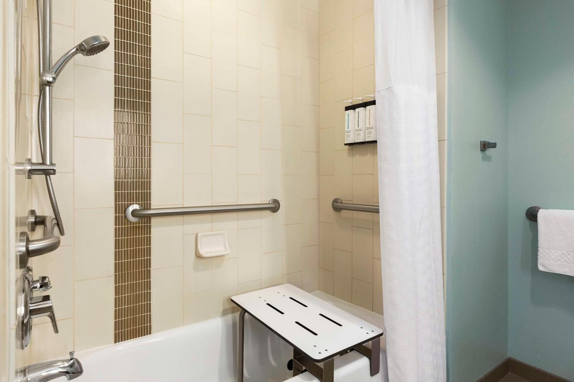 Hyatt Place Columbia/downtown/the Vista Hotel 3*